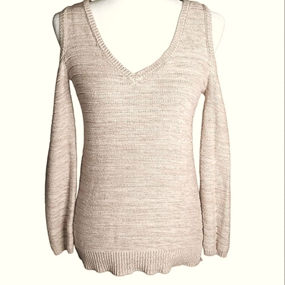 White House Black Market Cold Shoulder Pullover Cream Beige Sweater Size XSmall - Picture 2 of 10